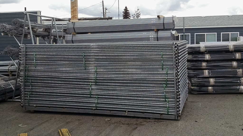 Fencing panels for sale